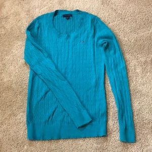 Tommy Hilfiger Cable Knit Crew Fit Sweater, Size Medium